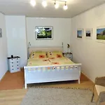 Oeko-ferienwohnung Im Huebner Lägenhet